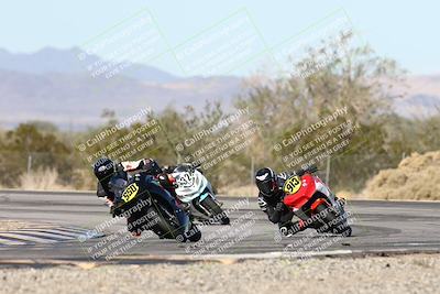 media/Dec-07-2025-CVMA (Sun) [[3e7d2de5dc]]/Race 5-Formula UL-CVMA Hooligans-American Thunder/